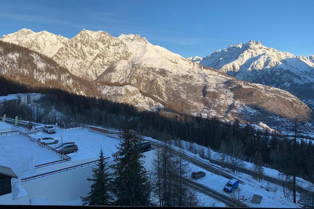 Studio 1600 Pied Des Pistes Avec Magnifique Vue Puy-Saint-Vincent Exterior foto